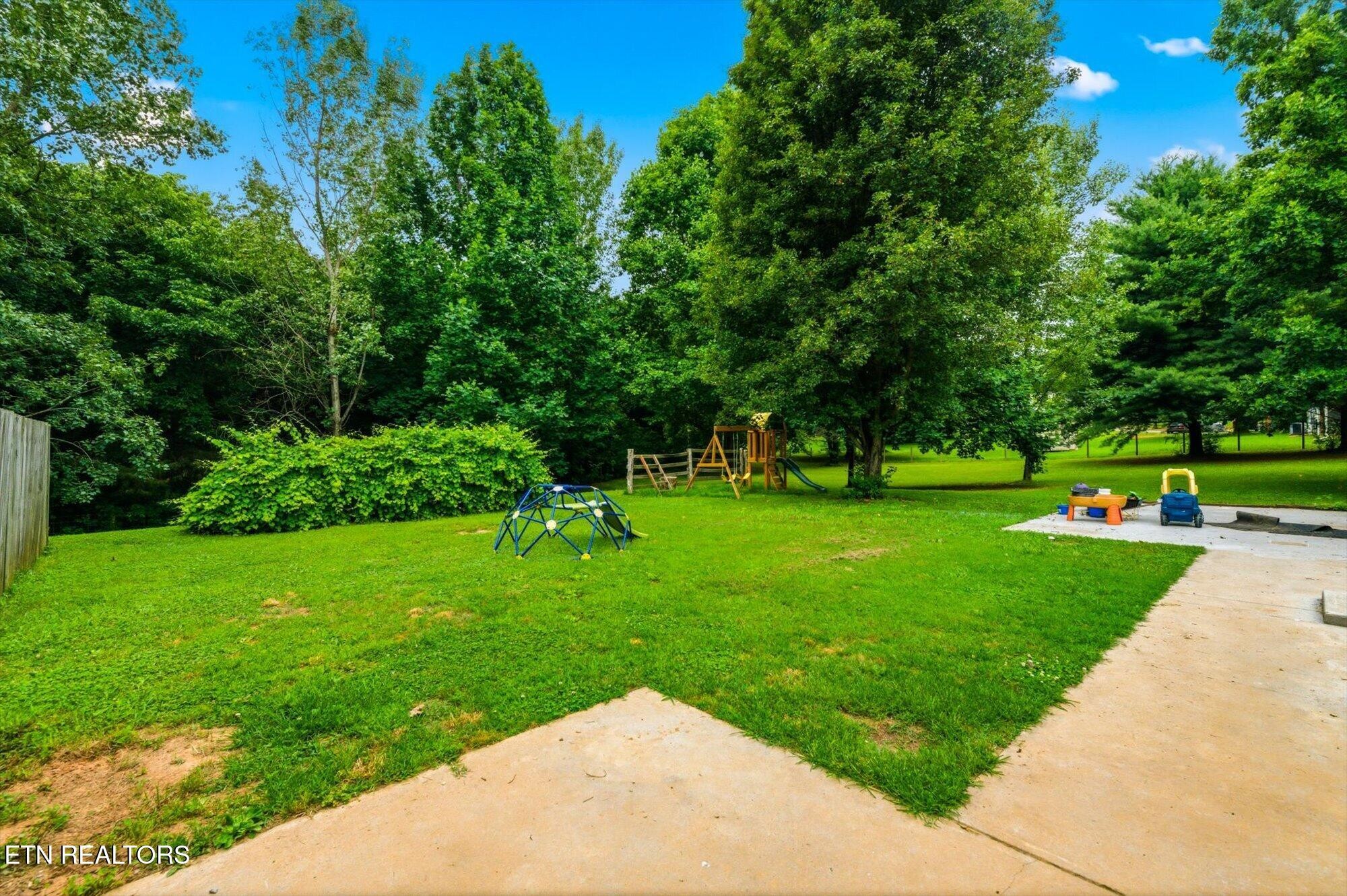 301 Wayman Road Madisonville, TN 37354 - Photo 25 of 41