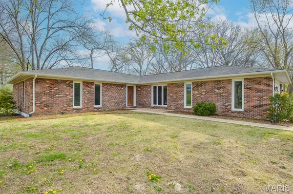 $100,000 | 1980 Hwy North, Pacific, MO 63069