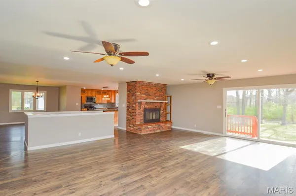 $100,000 | 1980 Hwy North, Pacific, MO 63069