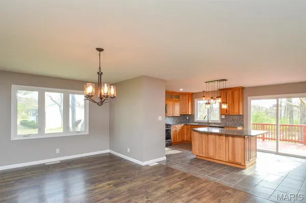 $100,000 | 1980 Hwy North, Pacific, MO 63069