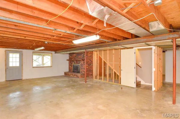 $100,000 | 1980 Hwy North, Pacific, MO 63069