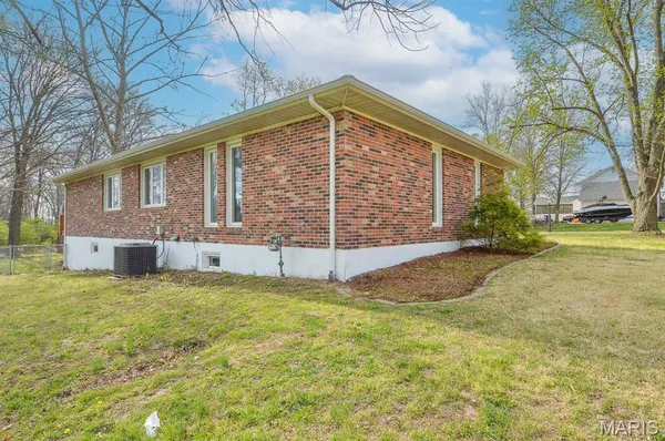 $100,000 | 1980 Hwy North, Pacific, MO 63069