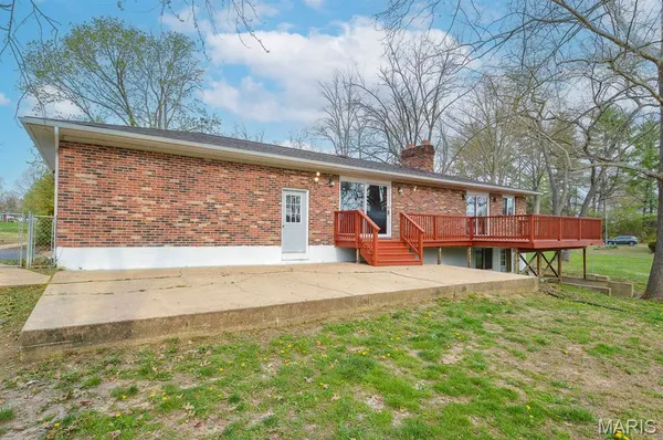 $100,000 | 1980 Hwy North, Pacific, MO 63069