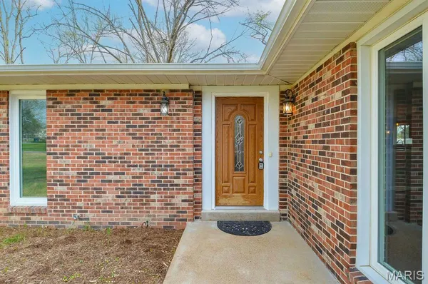 $100,000 | 1980 Hwy North, Pacific, MO 63069