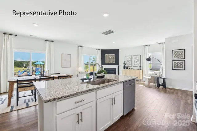 $290,000 | 571 North Sparkleberry Street, Chester, SC 29706