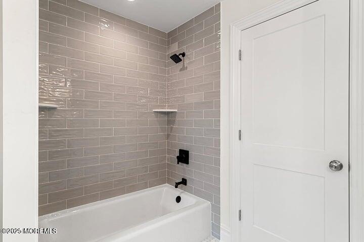 40 Circle Drive Rumson, NJ 07760 - Photo 22 of 29 20250405144414349861000000-o