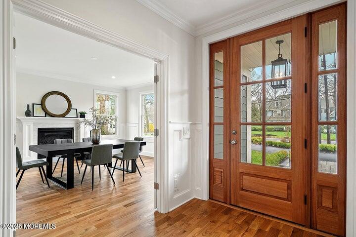 40 Circle Drive Rumson, NJ 07760 - Photo 3 of 29 20250405143556827708000000-o