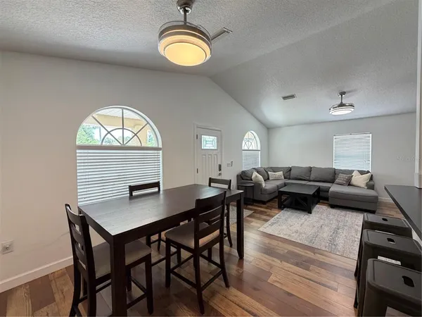 $4,800 | 2723 West Arch Street, Tampa, FL 33607