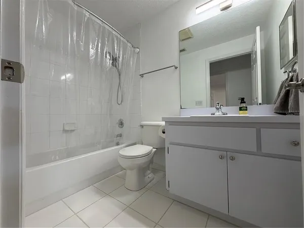 $4,800 | 2723 West Arch Street, Tampa, FL 33607