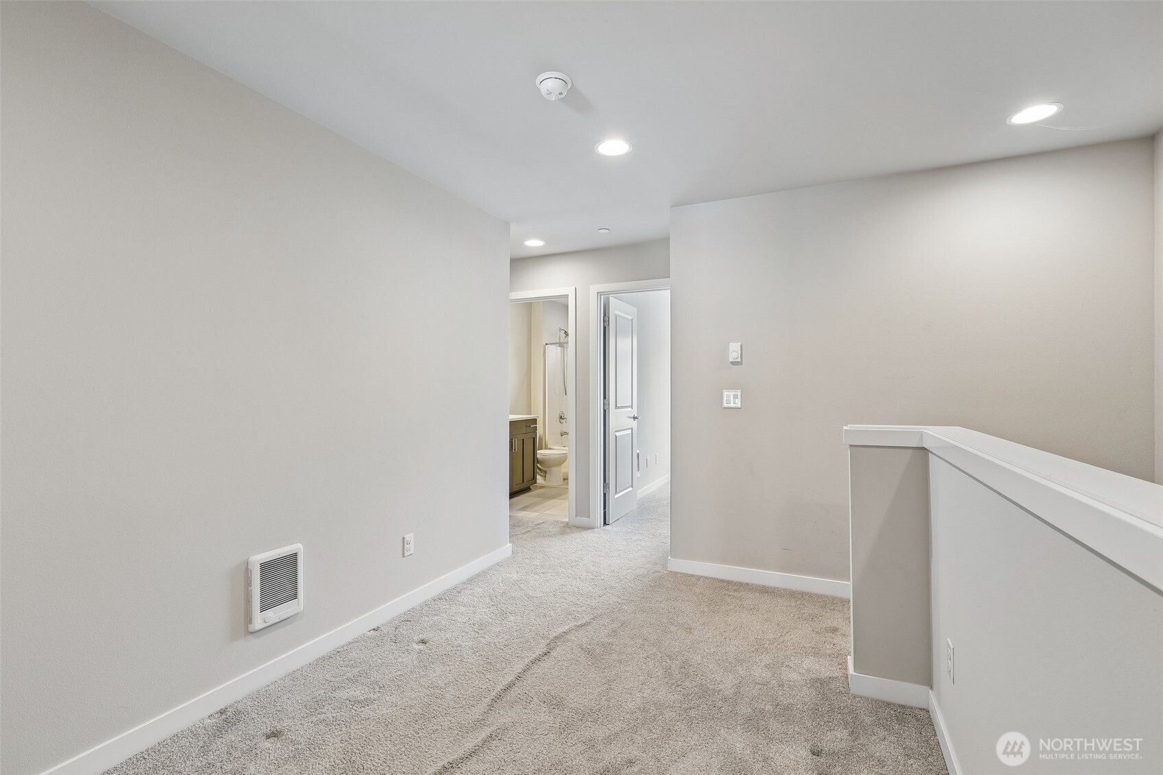 615 238th Street Southeast, Unit D Bothell, WA 98021 - Photo 25 of 37