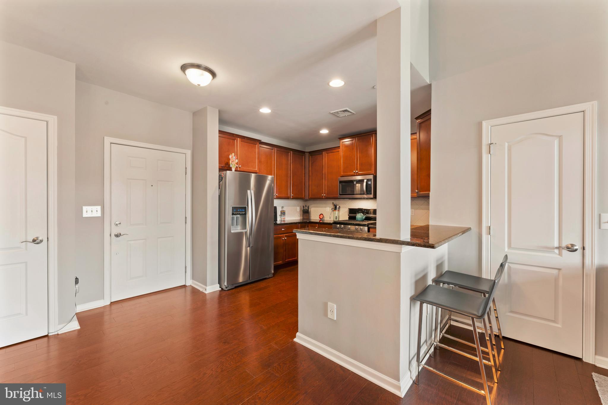 531 Carson Terrace Huntingdon Valley, PA 19006 - Photo 5 of 46
