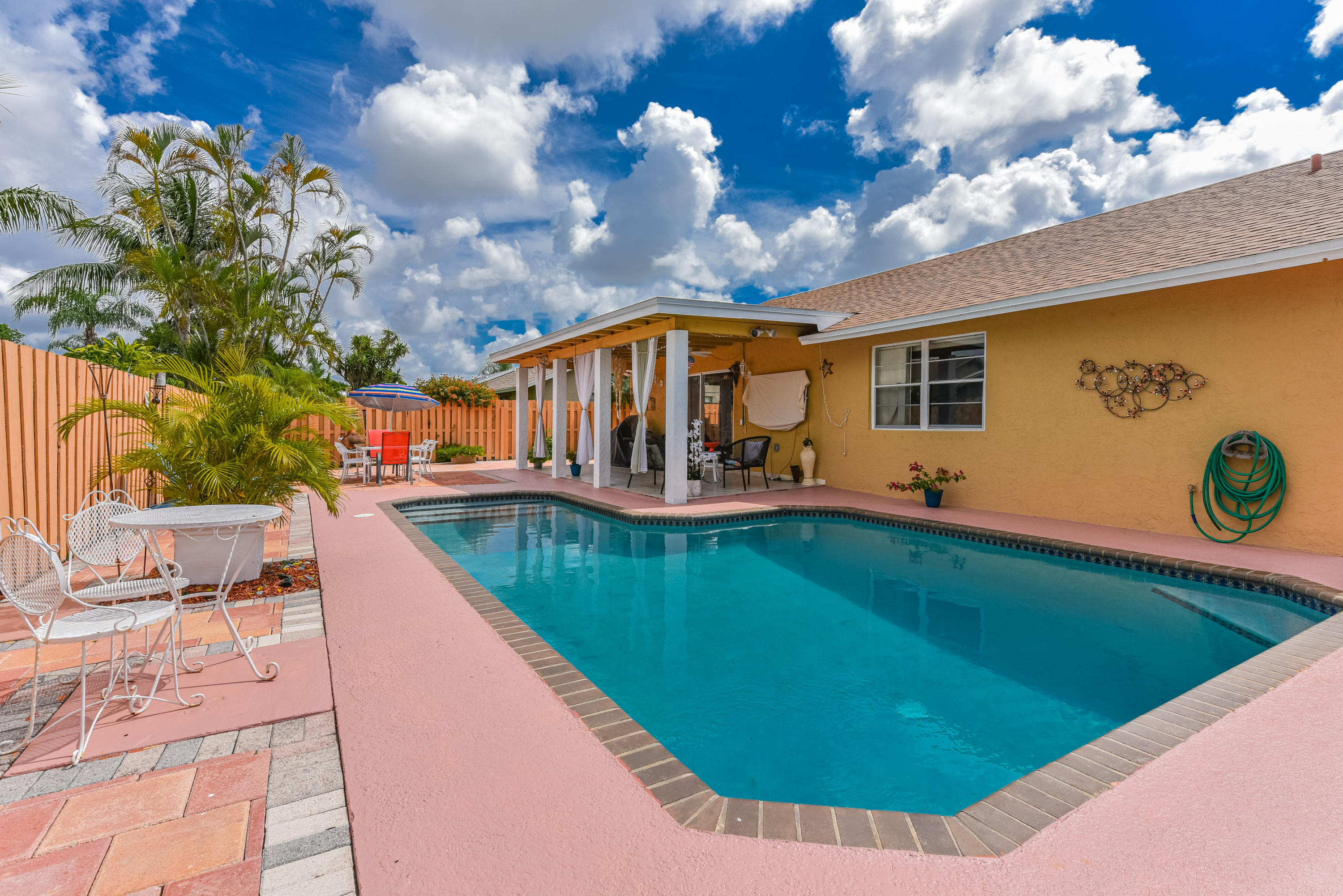 23103 Southwest 55th Avenue Boca Raton, FL 33433 - Photo 28 of 32 23103 sw 55th ave-36