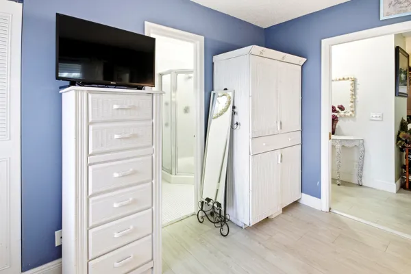 $185,900 | 2501 Red Hibiscus Boulevard, Unit 201, Delray Beach, FL 33445