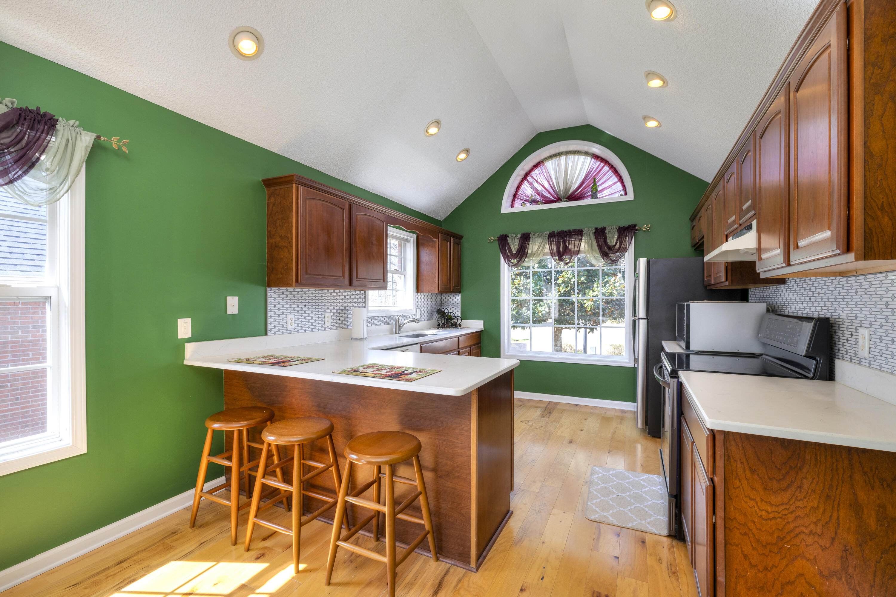 47 North Lake Circle Manning, SC 29102 - Photo 17 of 74 KITCHEN