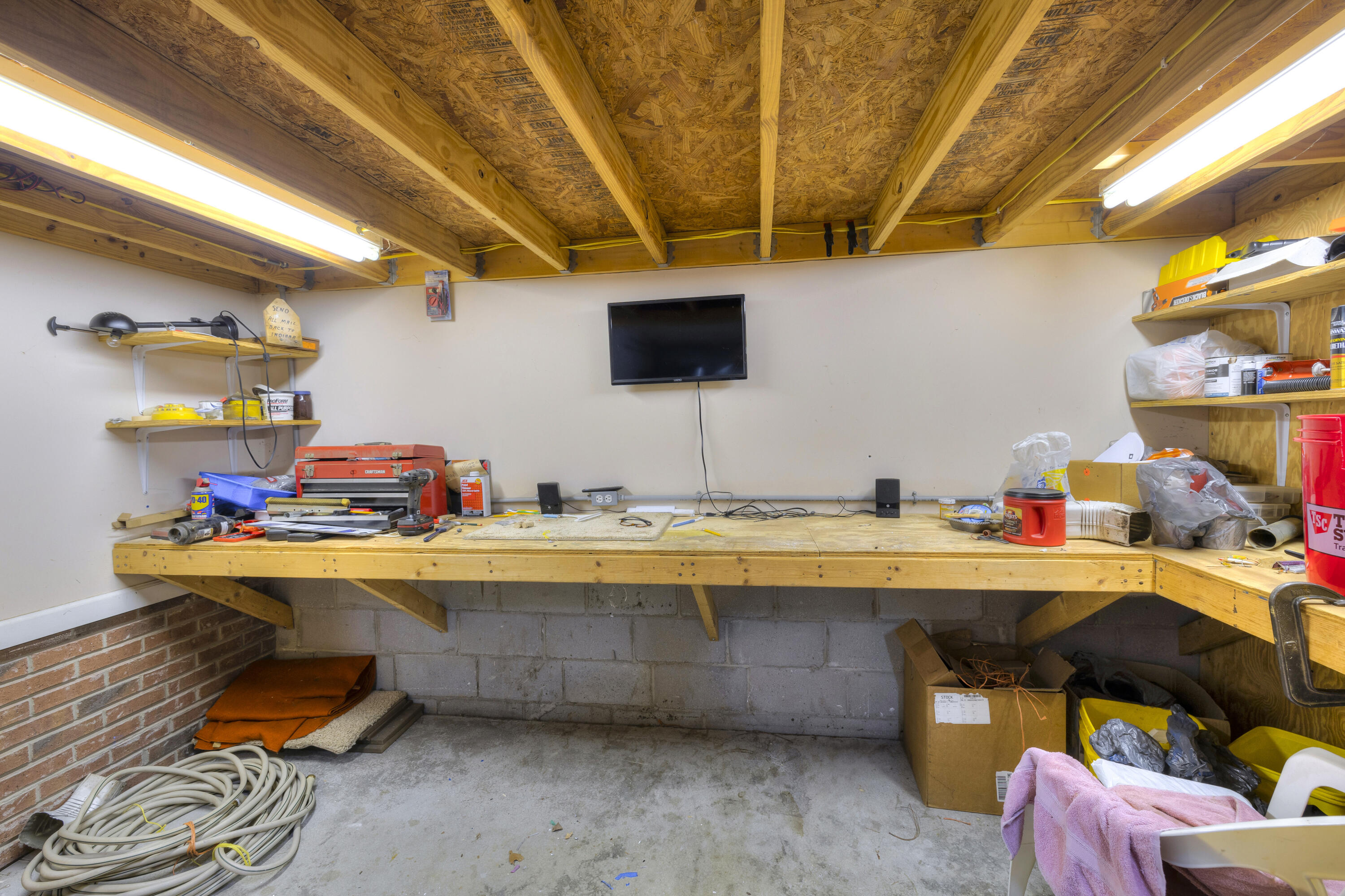 47 North Lake Circle Manning, SC 29102 - Photo 40 of 74 WORKSHOP AREA