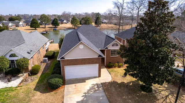 $388,000 | 47 North Lake Circle, Manning, SC 29102