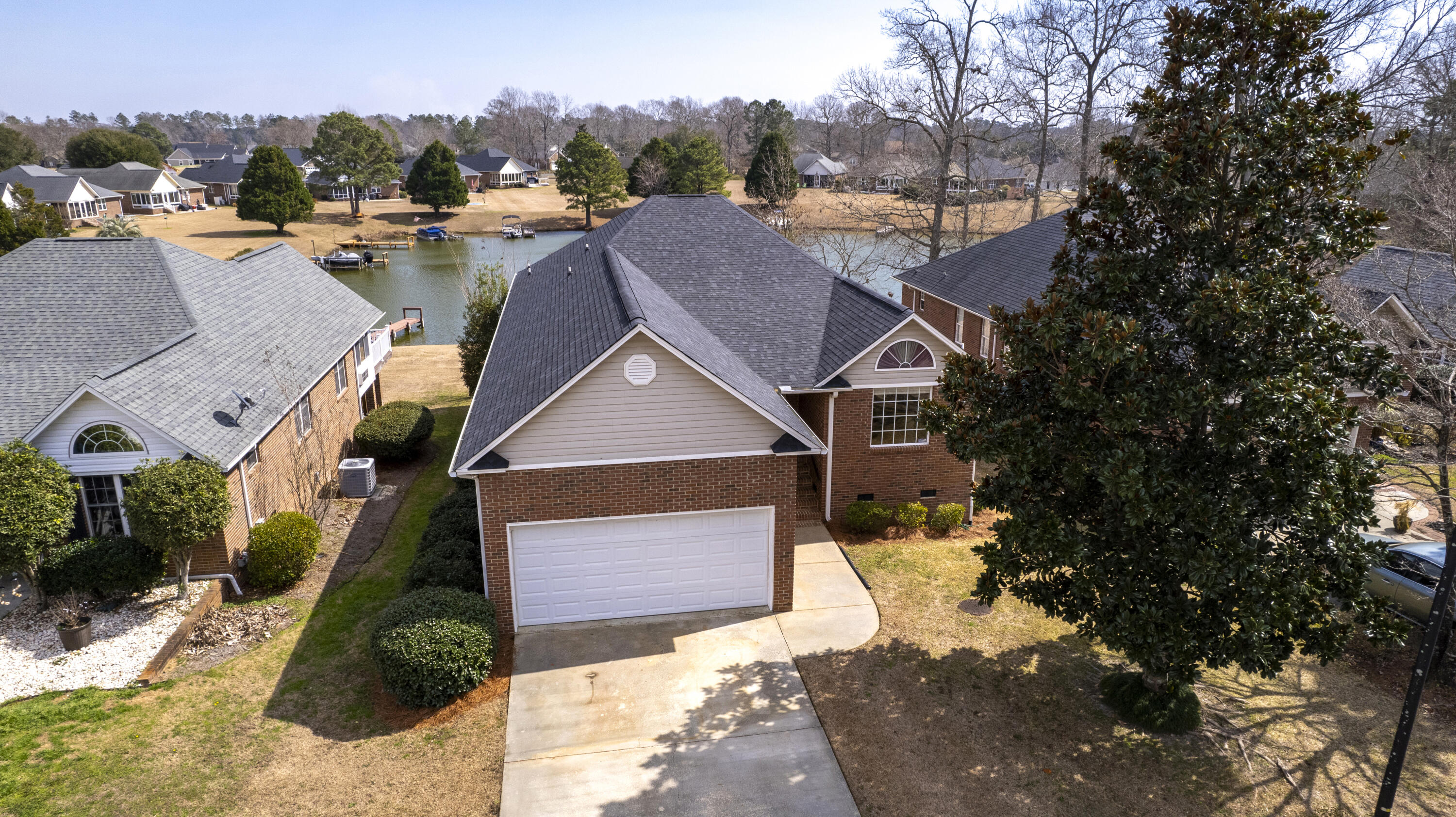 47 North Lake Circle Manning, SC 29102 - Photo 42 of 74 AERIAL