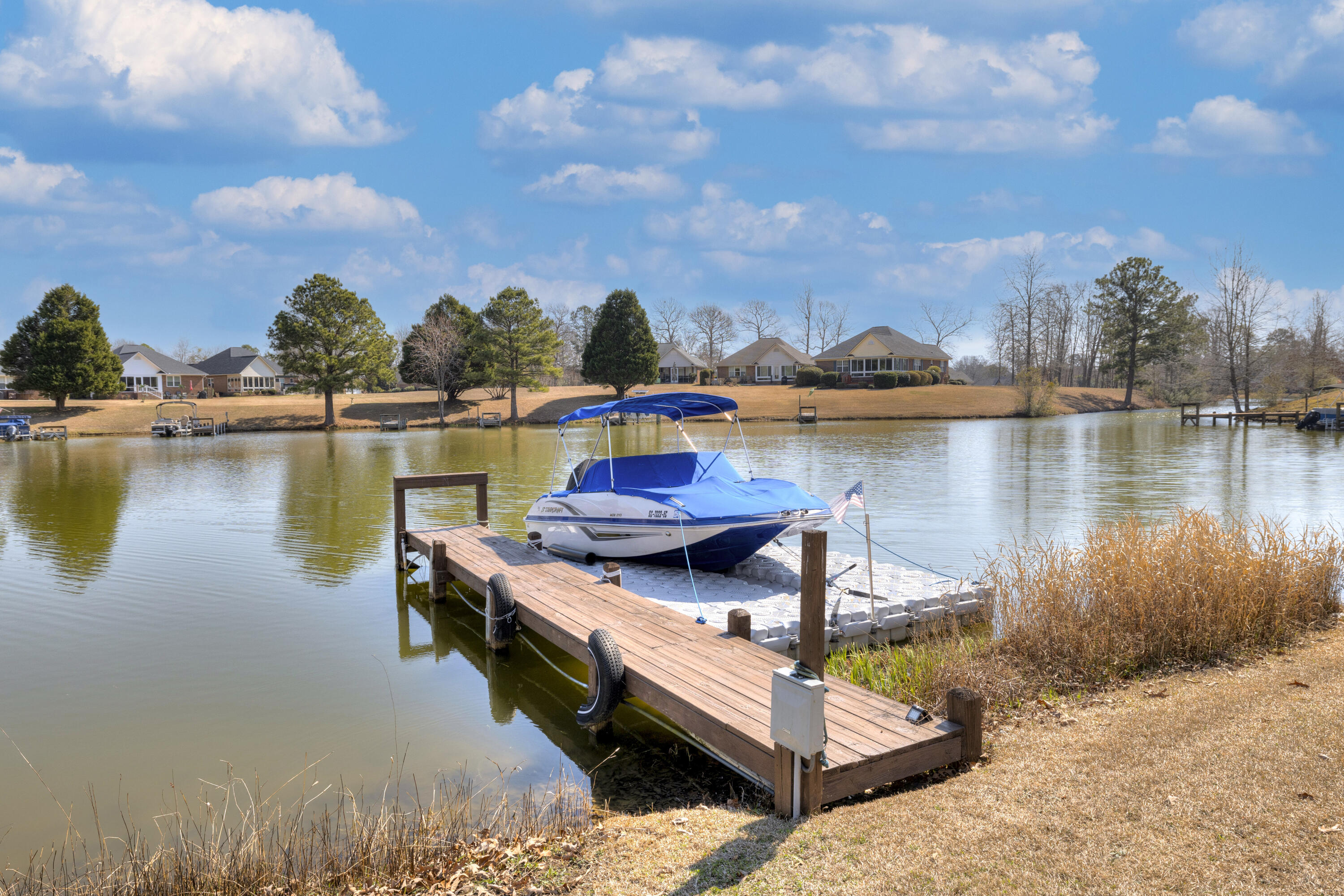 47 North Lake Circle Manning, SC 29102 - Photo 7 of 74 SHARED DOCK