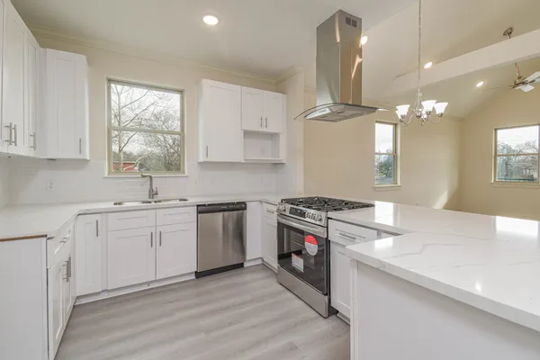 $329,000 | 316 6th Street, Rosenberg, TX 77471