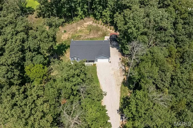 $379,900 | 11240 Cumberland Gap Drive, Marthasville, MO 63357