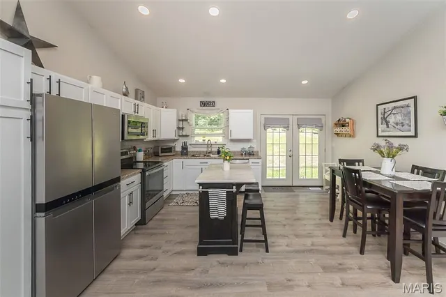 $379,900 | 11240 Cumberland Gap Drive, Marthasville, MO 63357