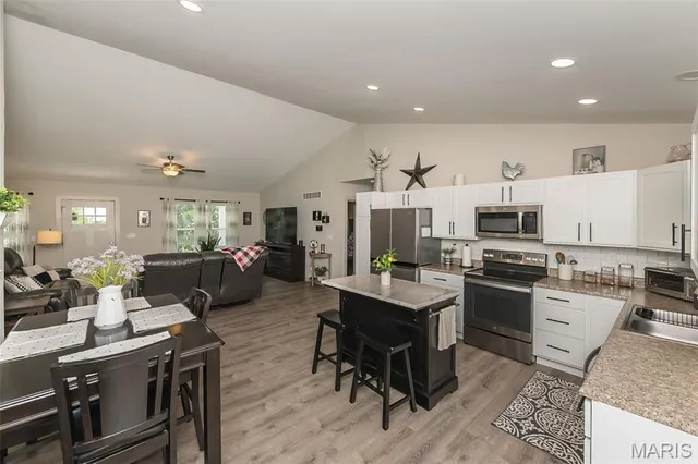 $379,900 | 11240 Cumberland Gap Drive, Marthasville, MO 63357