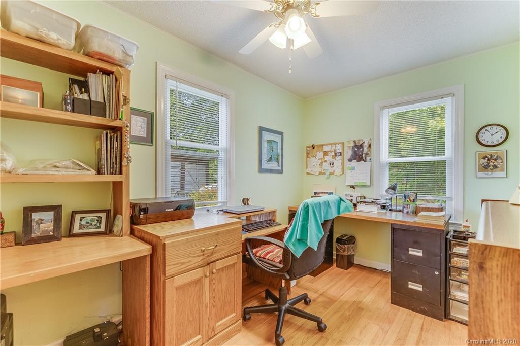 237 Brickyard Road Asheville, NC 28806 - Photo 11 of 12 Gallery Image 11