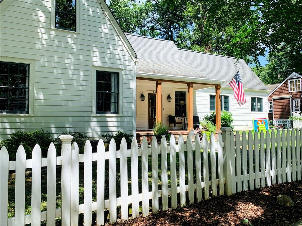 697 Gladstone Road Northwest Atlanta, GA 30318 - Photo 1 of 1 Gallery Image 1