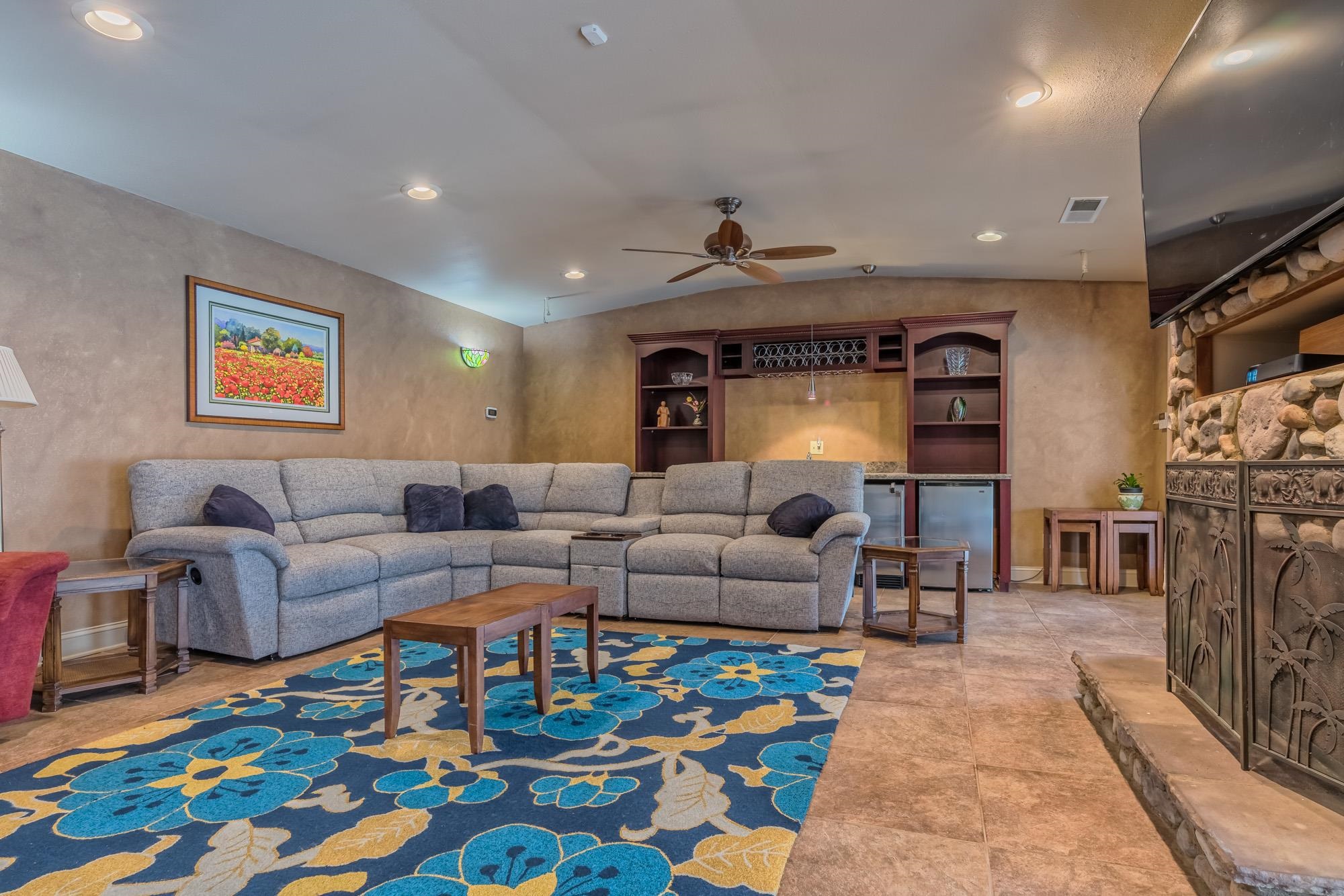 334 North Mendenhall Road Memphis, TN 38117 - Photo 12 of 25 Gallery Image 12