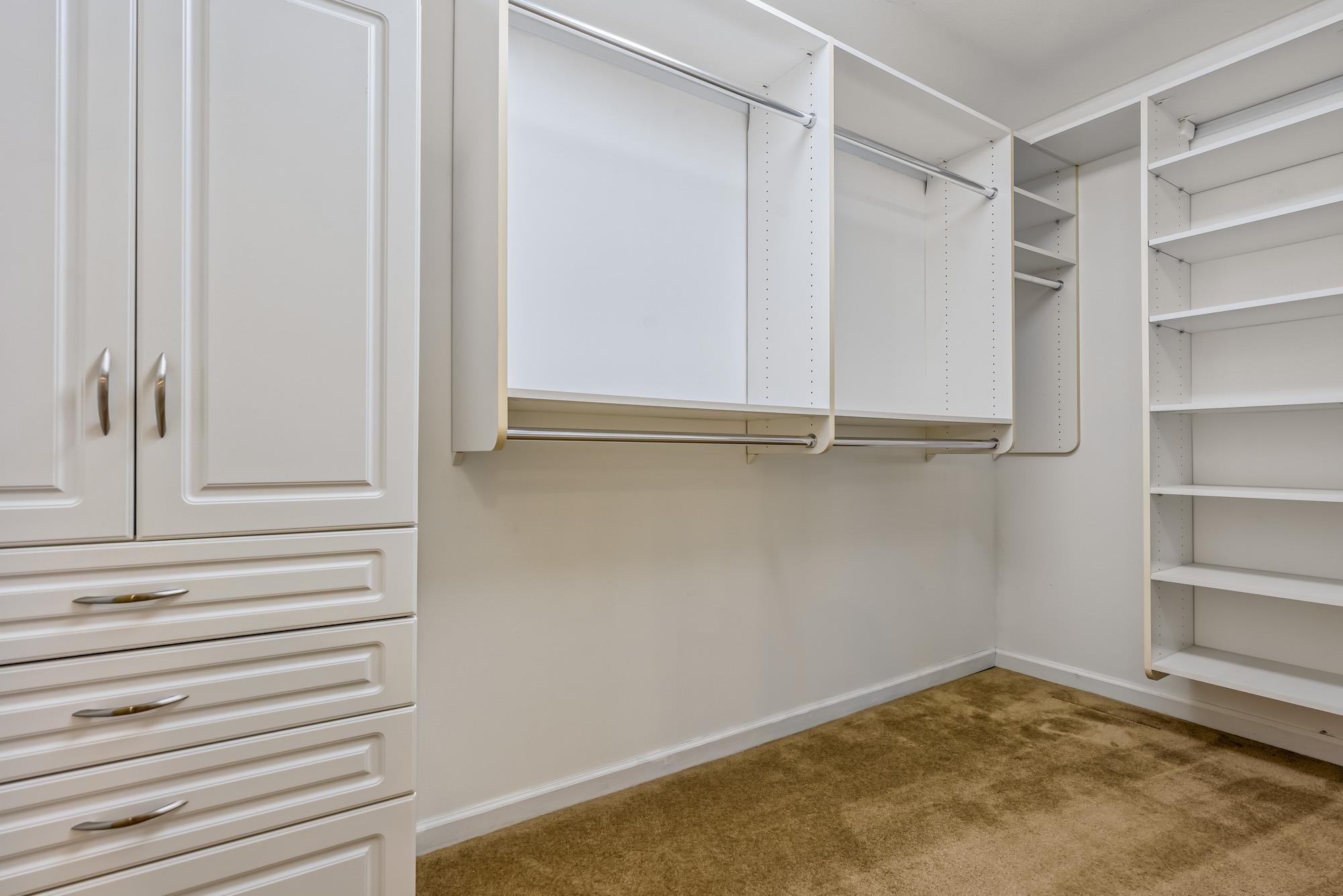334 North Mendenhall Road Memphis, TN 38117 - Photo 14 of 25 Gallery Image 14
