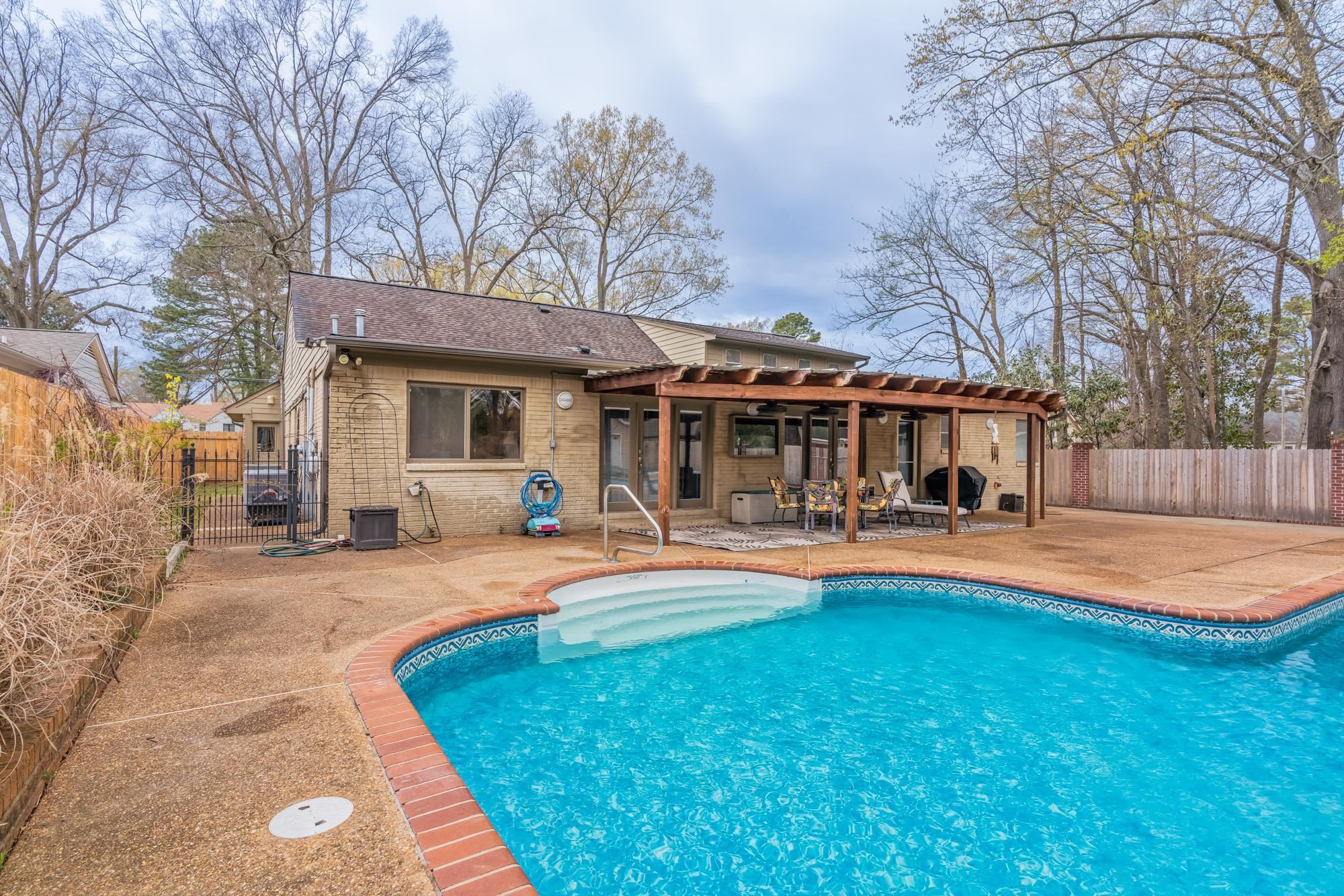 334 North Mendenhall Road Memphis, TN 38117 - Photo 23 of 25 Gallery Image 23