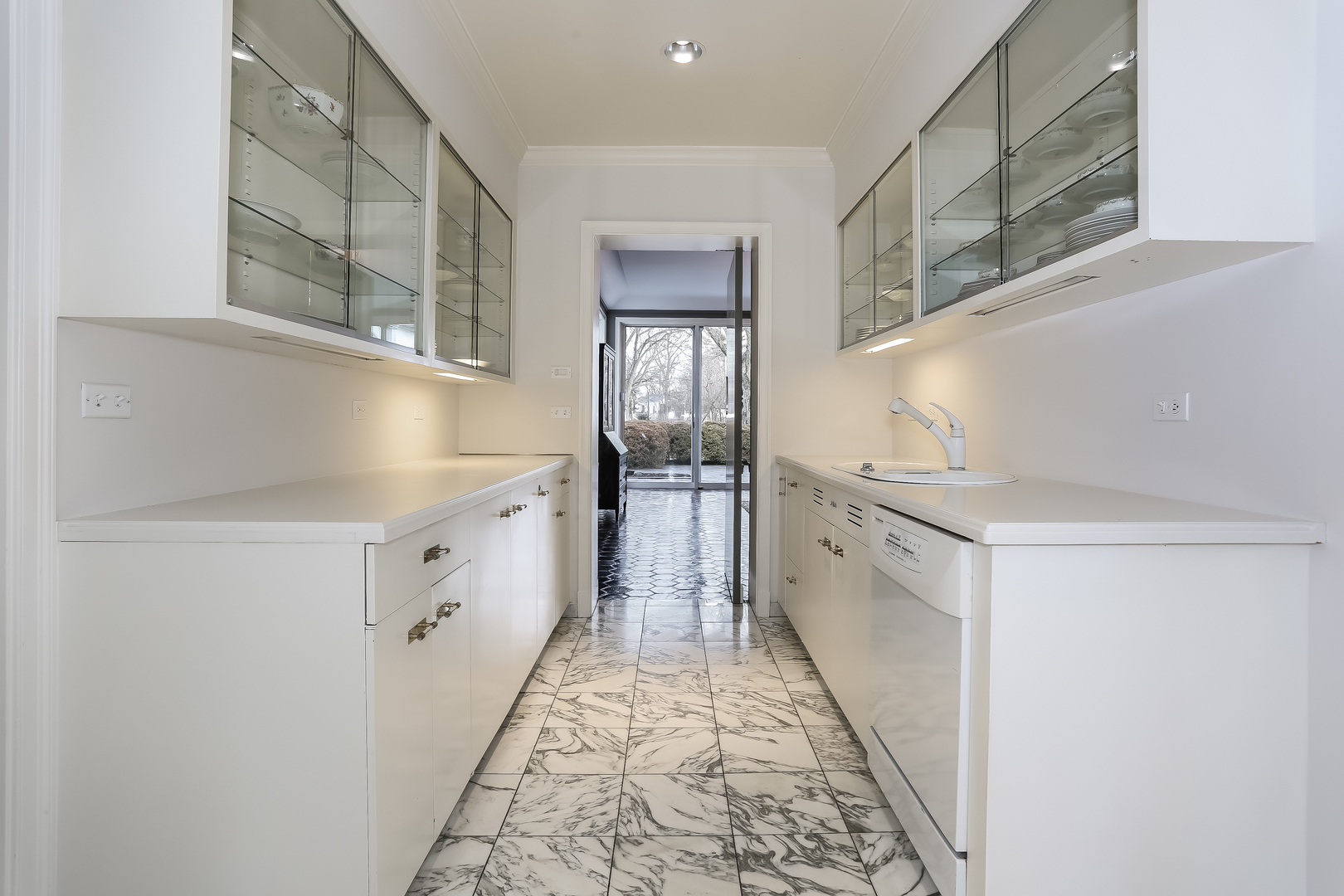 30 East Deerpath Road Lake Forest, IL 60045 - Photo 31 of 67