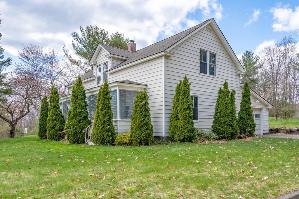 110 Middle Road Southampton, MA 01073 - Photo 1 of 32
