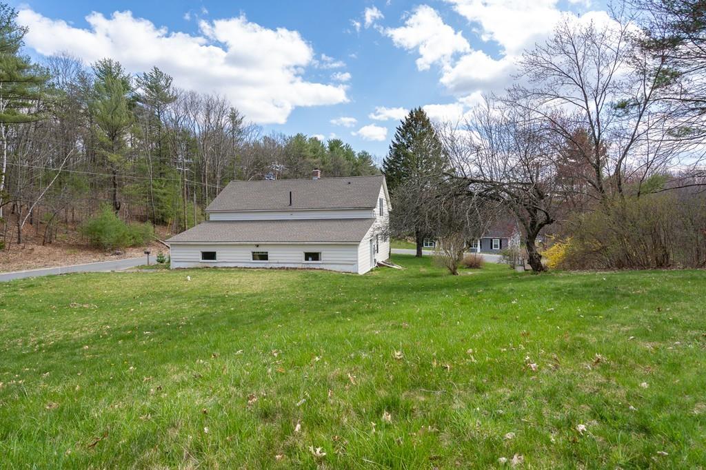 110 Middle Road Southampton, MA 01073 - Photo 8 of 32