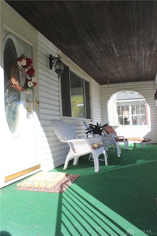 345 Roxbury Road Dayton, OH 45417 - Photo 14 of 19 Front porch