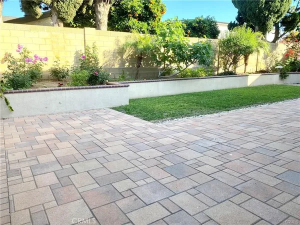 $1,600 | 15432 Verdun Circle, Irvine, CA 92604