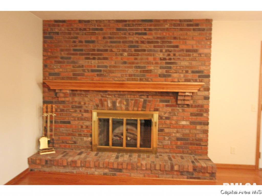 11 Beacon Ridge Drive Springfield, IL 62711 - Photo 16 of 36