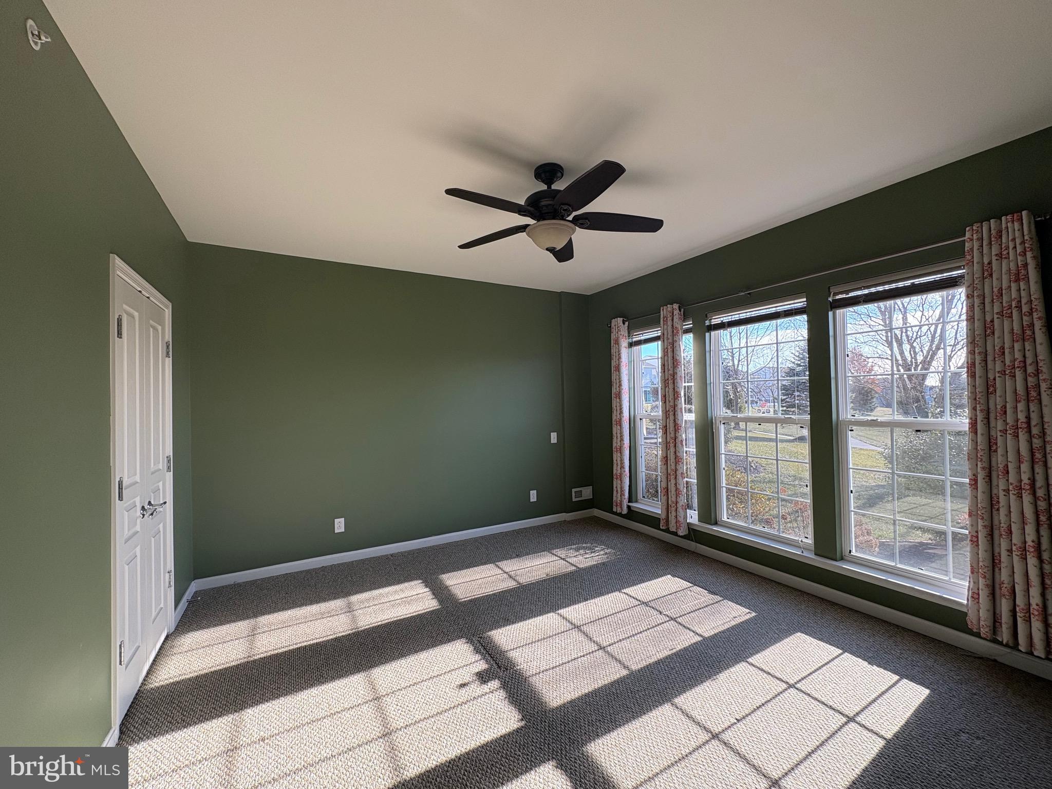 580 Prizer Court Downingtown, PA 19335 - Photo 8 of 28 a view of an empty room with a window