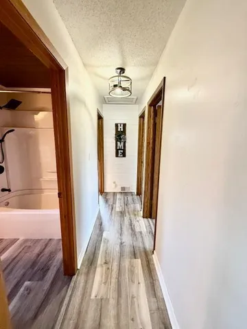 $239,900 | 108 Schmahl Drive, Redwood Falls, MN 56283