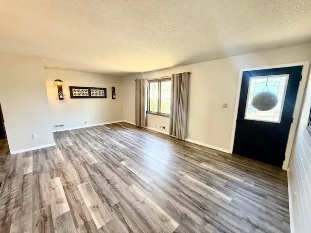 $239,900 | 108 Schmahl Drive, Redwood Falls, MN 56283