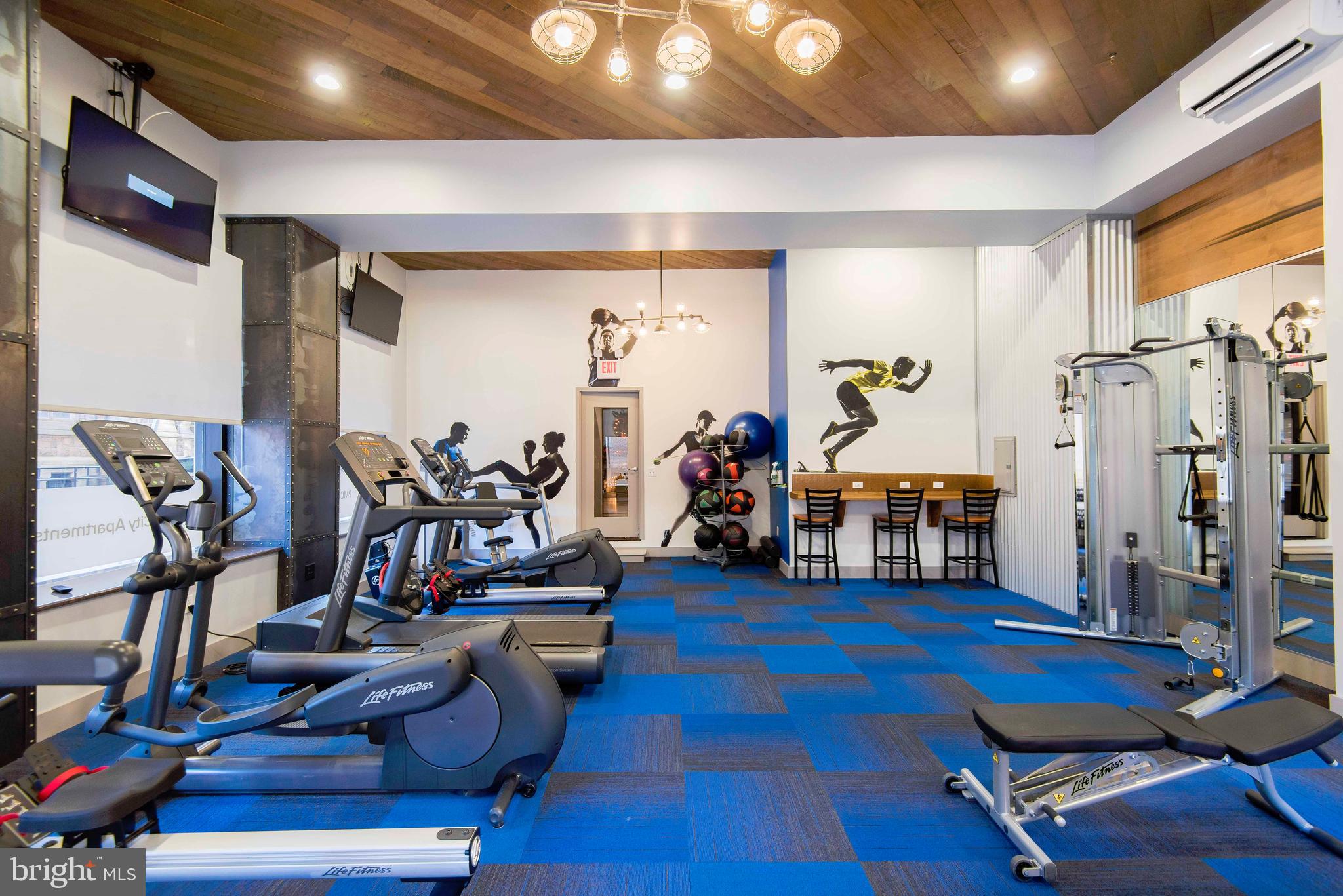 2100-2 Walnut Street, Unit 12K Philadelphia, PA 19103 - Photo 15 of 34 a view of a room with gym equipment