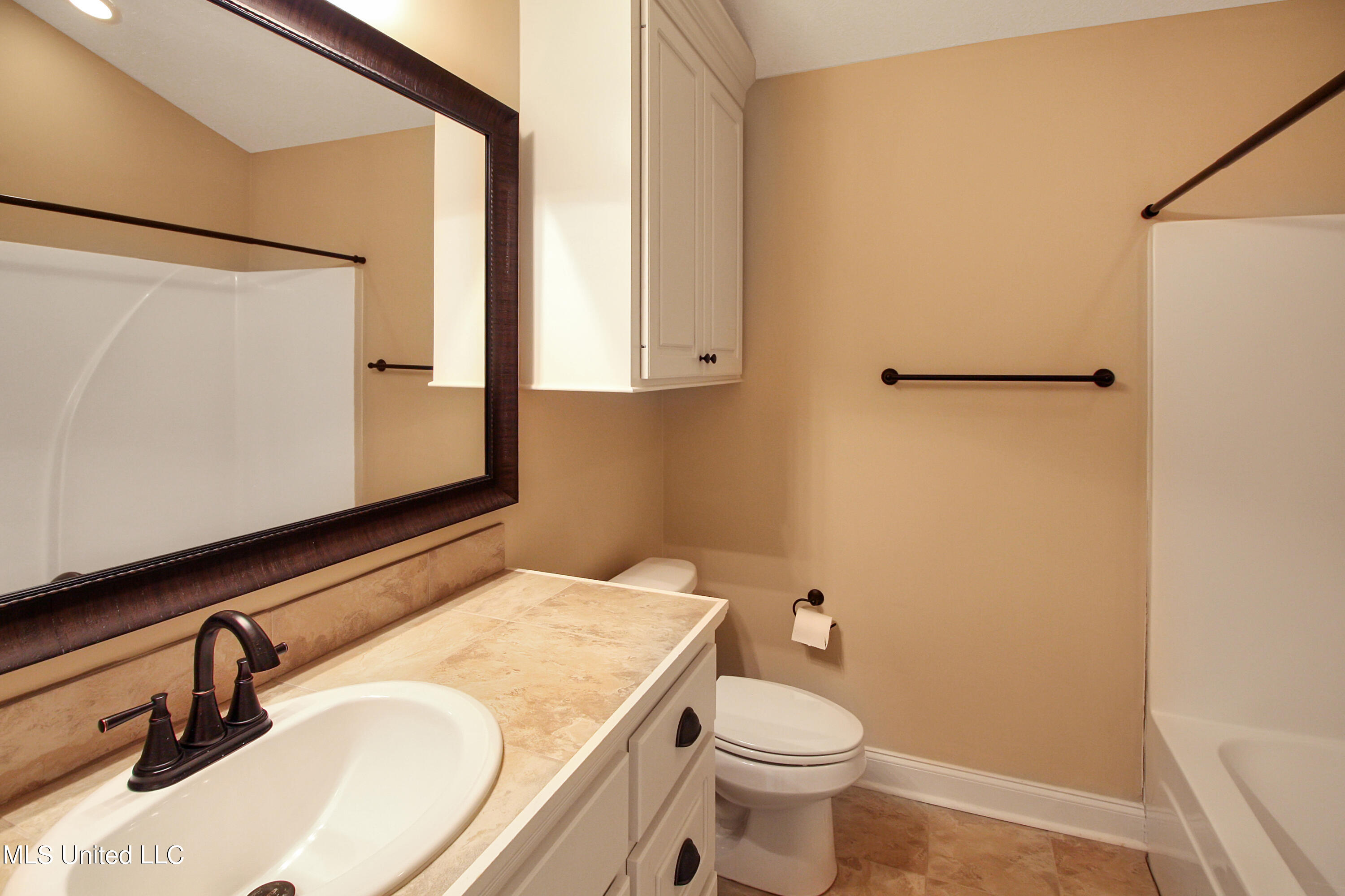 165 Harvey Circle Canton, MS 39046 - Photo 11 of 13 IMG_5161