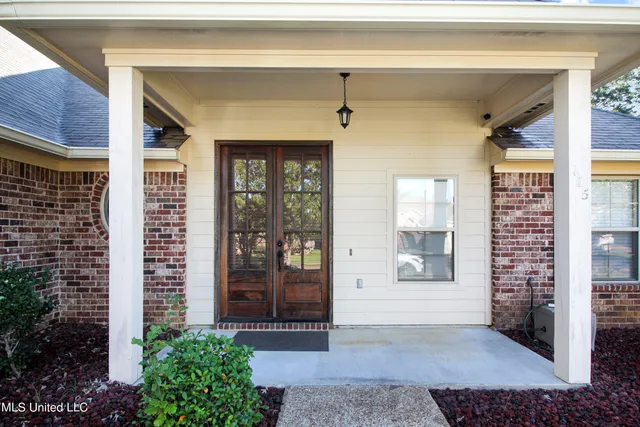 $2,200 | 165 Harvey Circle, Canton, MS 39046