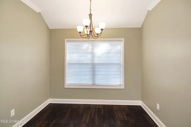 $2,200 | 165 Harvey Circle, Canton, MS 39046