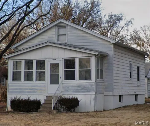 $179,900 | 7929 South Rock Hill Road, St. Louis, MO 63123