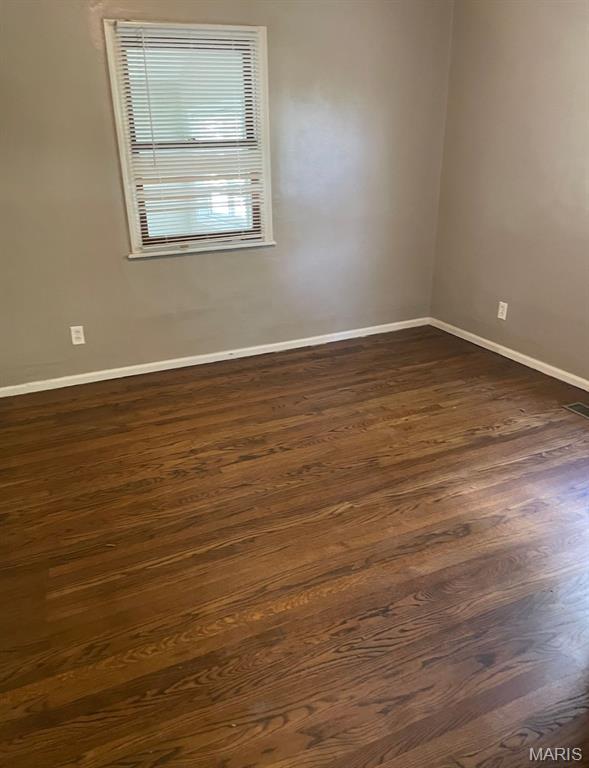 7929 South Rock Hill Road St. Louis, MO 63123 - Photo 2 of 7