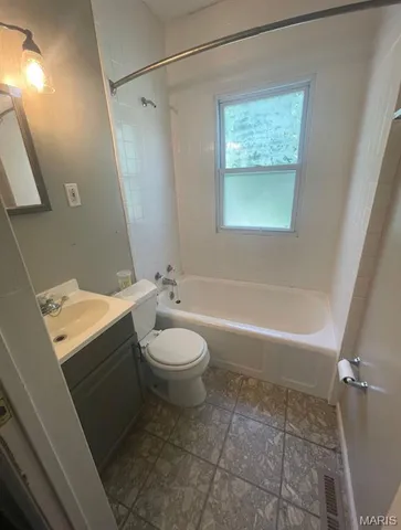 $179,900 | 7929 South Rock Hill Road, St. Louis, MO 63123