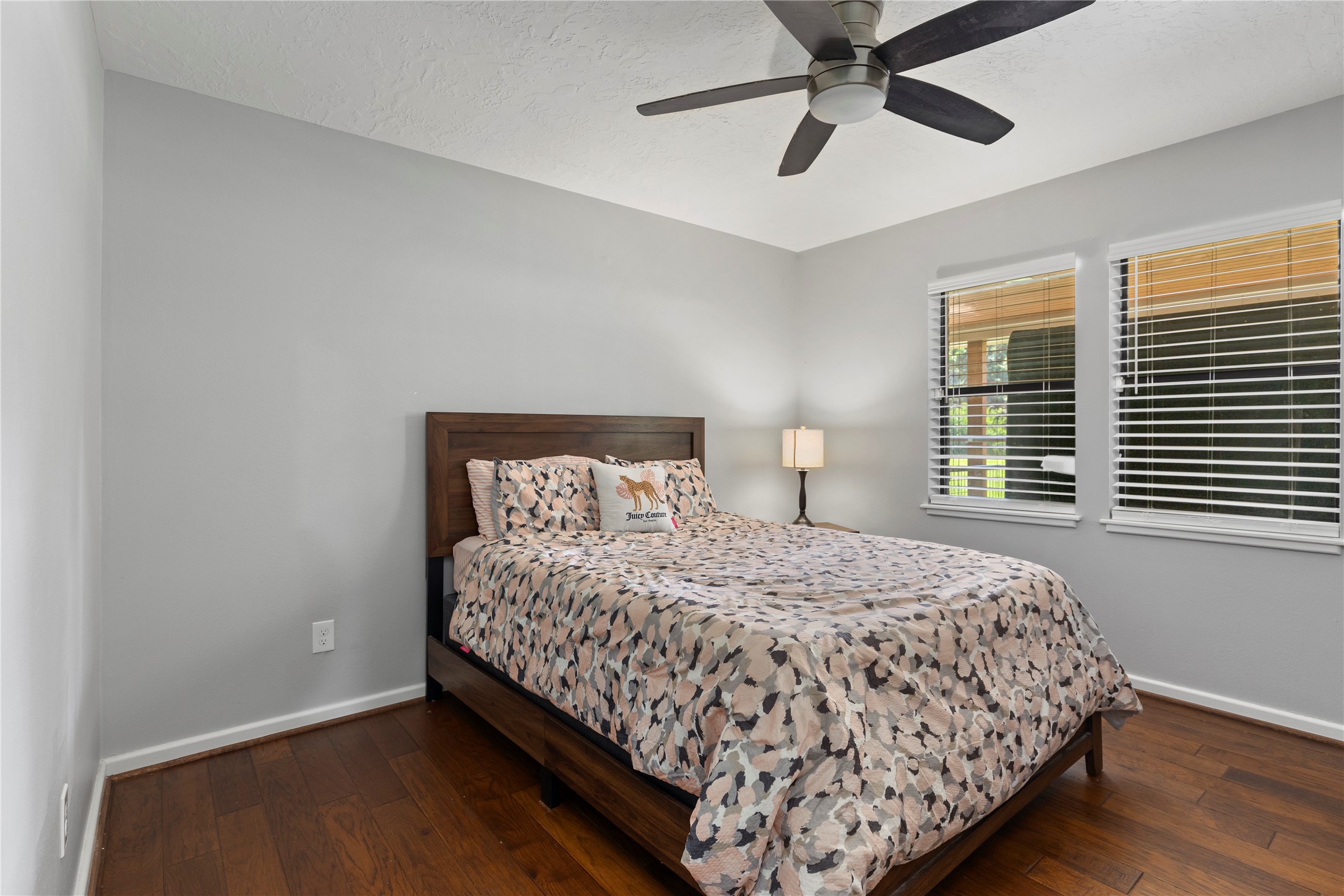 14818 Walker Road Conroe, TX 77302 - Photo 19 of 44 Bedroom #2