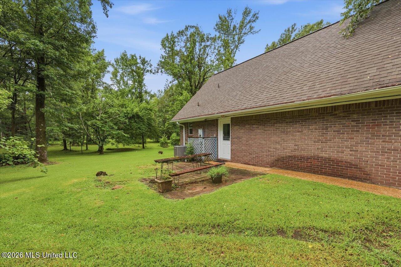 2141 McFarland Road Raymond, MS 39154 - Photo 38 of 69 38-2141 McFarland Rd _ Hometoursms.com