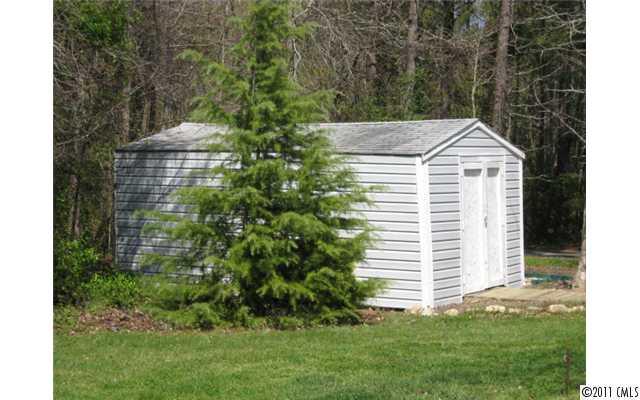 48785 Piney Point Road Norwood, NC 28128 - Photo 10 of 11 Gallery Image 10